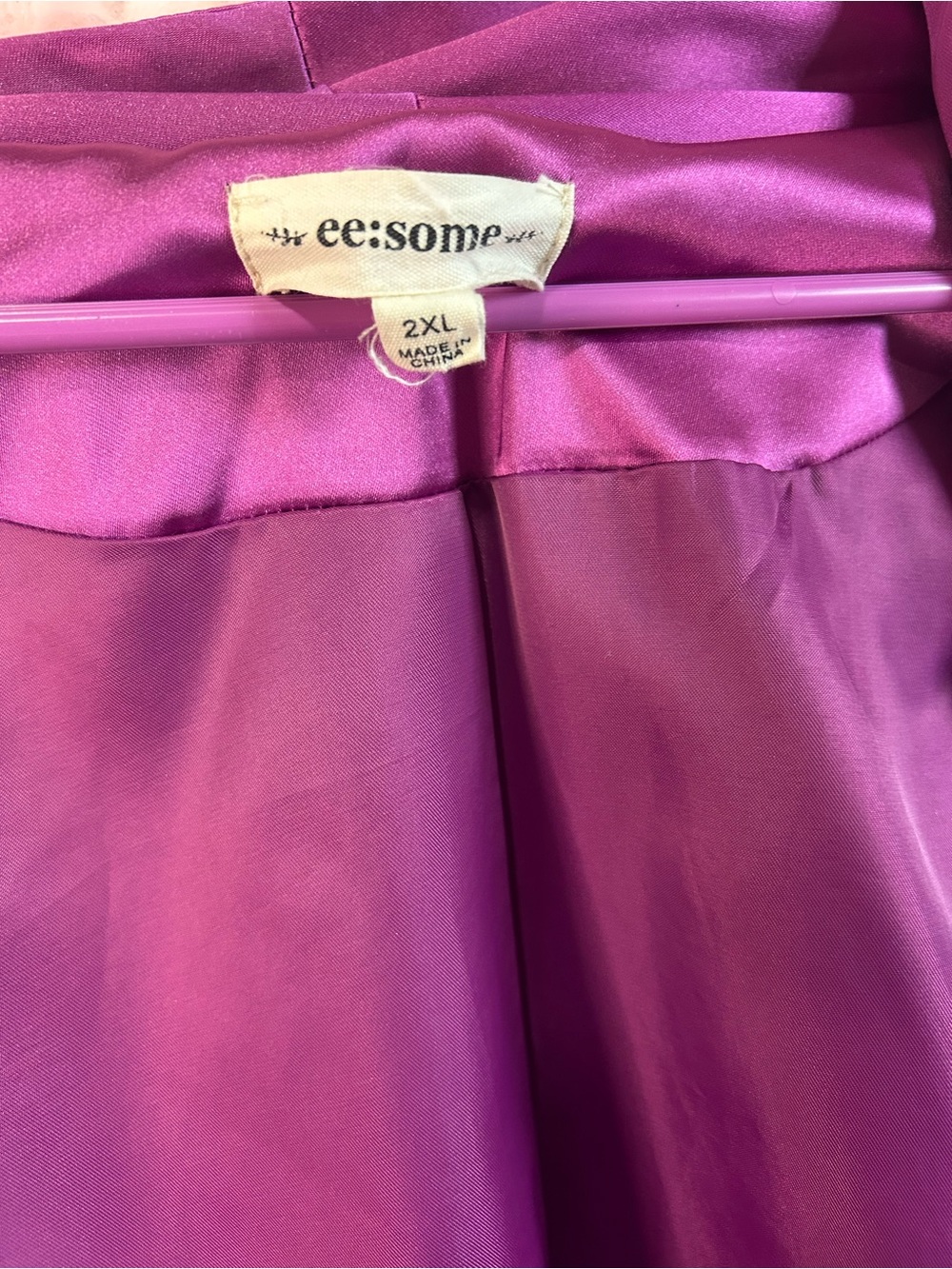 eesome Fuchsia Satin Robe Jacket - Picture 4 of 4